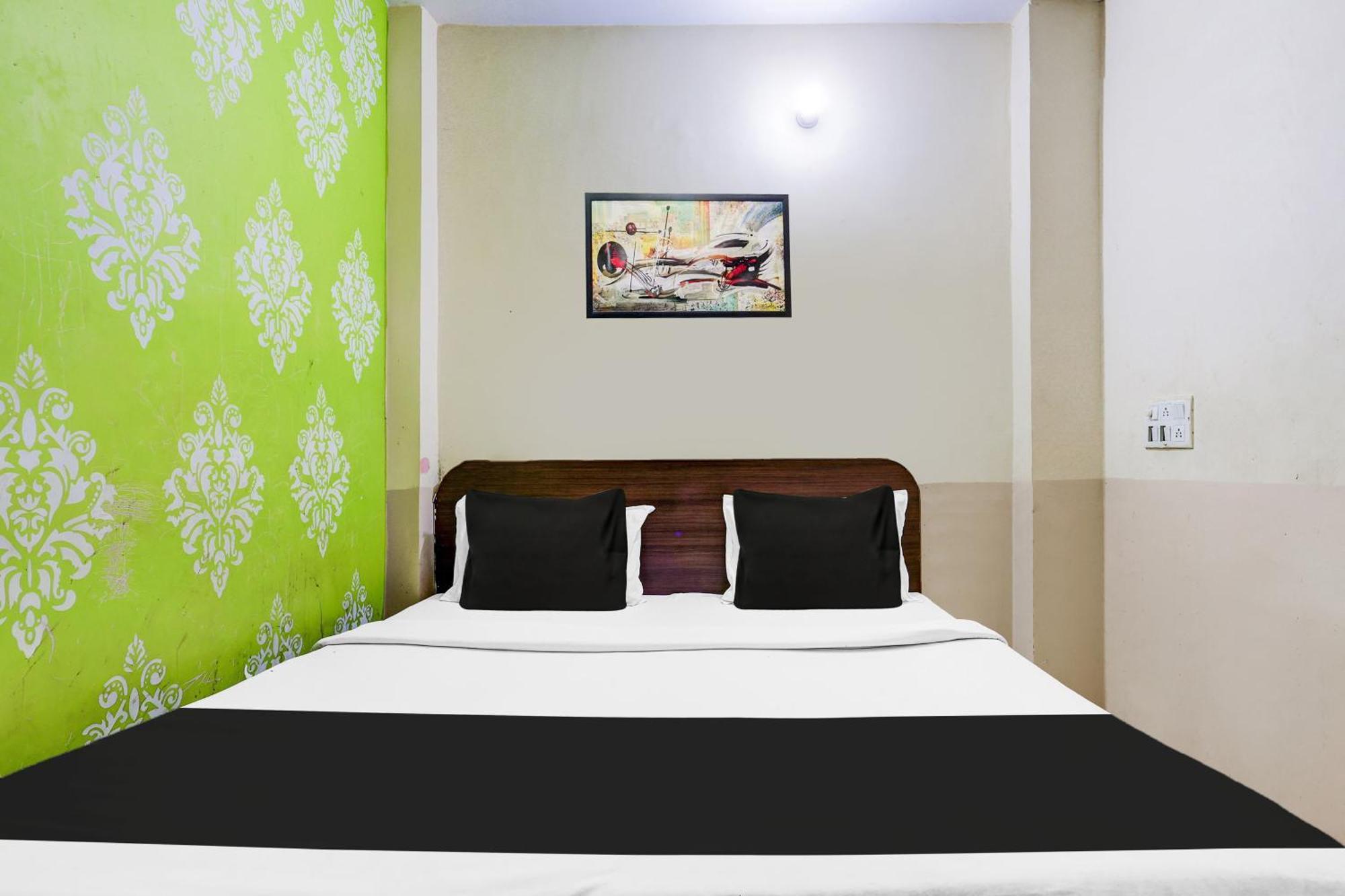 Hotel O Deurali Dx New Delhi Extérieur photo